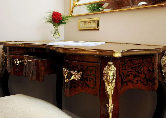 Maroon Bosphorus Hotel Istanboel