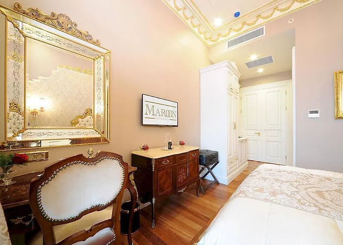 Maroon Bosphorus Hotel 5*