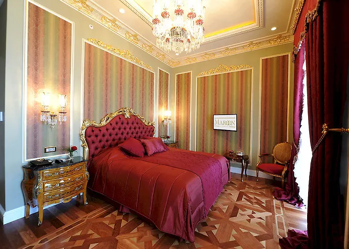 Maroon Bosphorus Hotel Istanboel