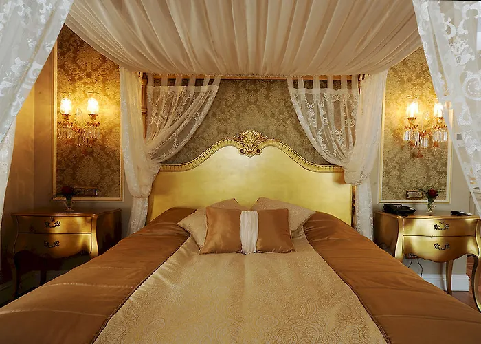 Maroon Bosphorus Hotel Istanboel