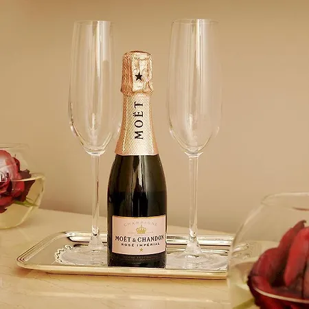 Maroon Bosphorus 5* Istambul