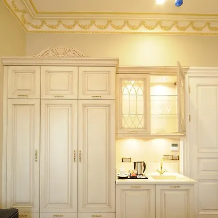 Maroon Bosphorus Hotel 5*
