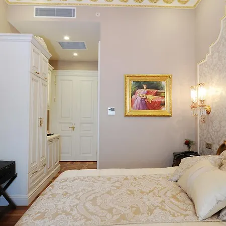 Отель Maroon Bosphorus