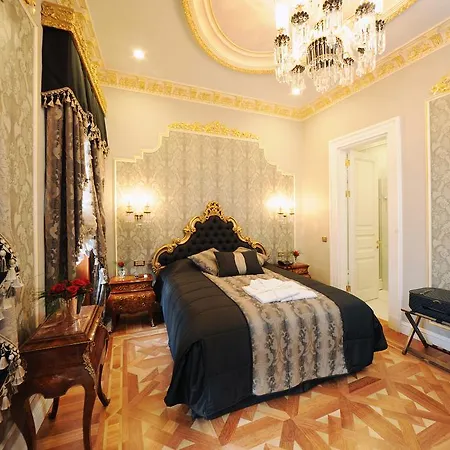 Maroon Bosphorus Hotel 5*