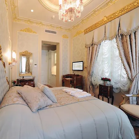 Maroon Bosphorus Hotel 5*