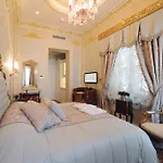 Maroon Bosphorus Hotel 5*