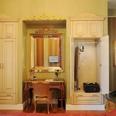 مارون بوسفور 5*