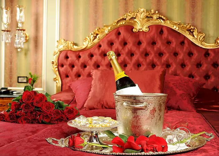 Maroon Bosphorus Hotel