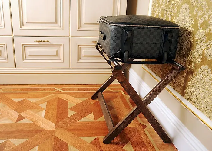 Maroon Bosphorus Hotel