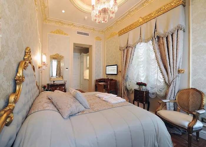 Maroon Bosphorus Hotel 5*